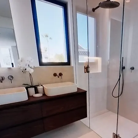 Apartment Guadalfeo Cerca De Playa Cortijoblanco Marbella